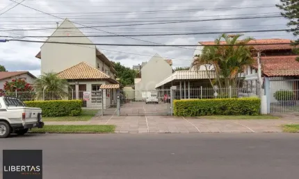 Casa em condomínio fechado com 3 quartos à venda na Rua Camaquã, 206, Camaquã, Porto Alegre