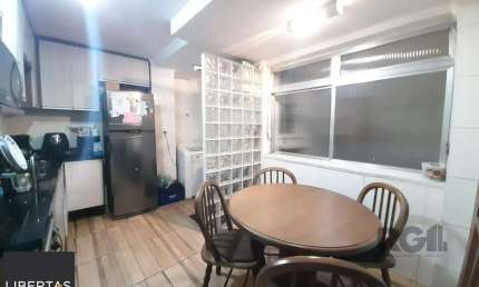 Apartamento com 2 quartos à venda na Rua Fagundes Varela, 176, Santo Antônio, Porto Alegre