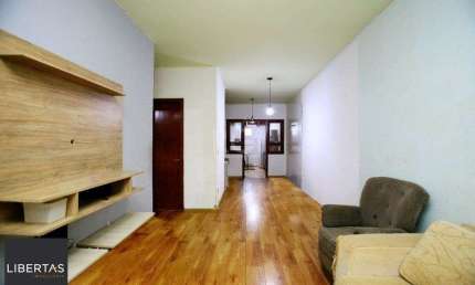 Casa com 2 quartos à venda na Avenida Nossa Senhora de Guadalupe, 371, Hípica, Porto Alegre