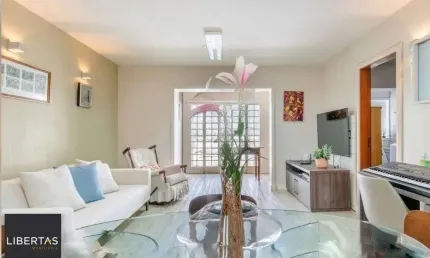 Casa para Venda no bairro Independência, em Porto Alegre / RS
