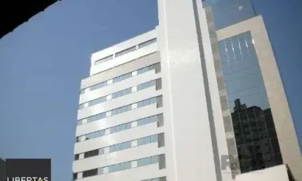 Sala comercial à venda na Avenida Érico Veríssimo, 1140, Menino Deus, Porto Alegre