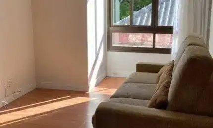 VENDA Ótimo apartamento, 70,40 m2, semi mobiliado, 2 dormitórios