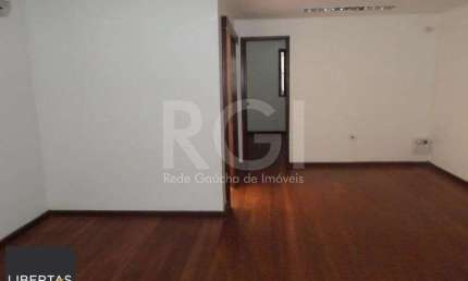 Casa Comercial com pavilhão de 294,03m² no bairro São Geraldo -Porto Alegre