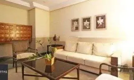 Apartamento com 2 quartos à venda na Rua Itapitocaí, 60, Cristal, Porto Alegre