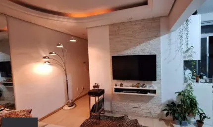 Apartamento de quatro dormitórios e uma vaga de garagem no bairro bom fim em porto alegre.