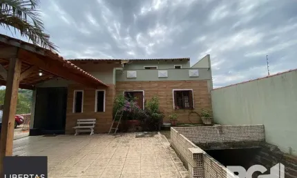 Casa com 3 quartos à venda na Estrada Gedeon Leite, 2650, Hípica, Porto Alegre