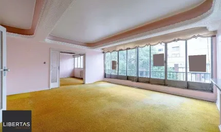 Apartamento com 3 quartos à venda na Rua Duque de Caxias, 1405, Centro Histórico, Porto Alegre