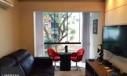 Apartamento 63m² - 2 dormitórios e 1 vaga no bairro partenon