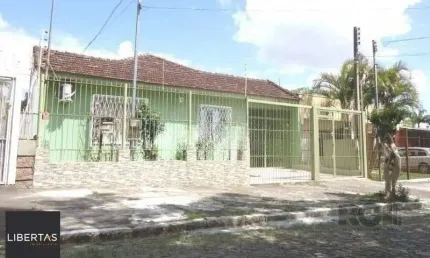 Casa com 3 quartos à venda na Rua Doutor Francisco de Sá Brito, 173, Partenon, Porto Alegre