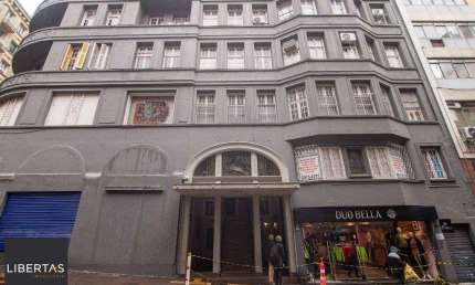 Sala comercial à venda na Rua Vigário José Inácio, 433, Centro Histórico, Porto Alegre
