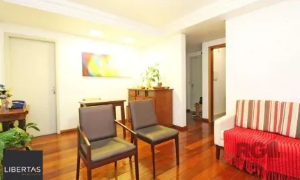 Excelente cobertura de 134m² com 3 dormitórios e 2 vagas.