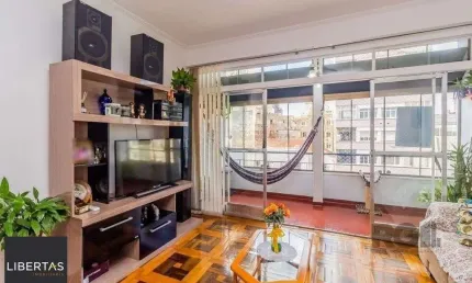 Excelente apartamento de 88m² com 3 dormitórios e sacada.