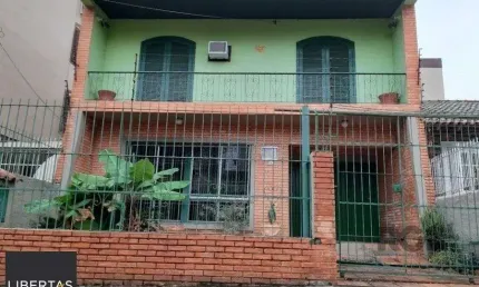 Casa de 130m² com 3 dormitórios no bairro jardim botânico.