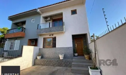 Casa com 3 quartos à venda na Rua Doutora Noemi Valle Rocha, 473, Serraria, Porto Alegre