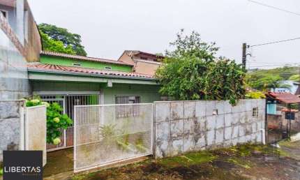 Casa com 4 quartos à venda na Avenida Cruz Alta, 62, Nonoai, Porto Alegre