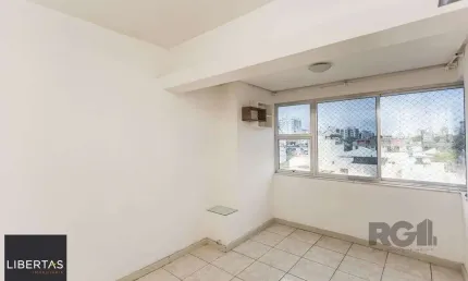 Excelente cobertura de 150m² 3 dormitórios com 3 banheiros.