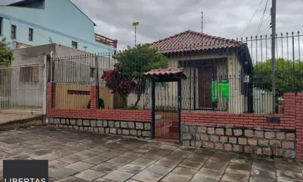 Casa com 2 quartos à venda na Rua Vidal de Negreiros, 741, Vila São José, Porto Alegre