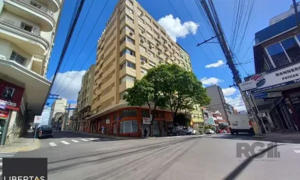 Apartamento com 2 quartos à venda na Avenida Alberto Bins, 903, Centro Histórico, Porto Alegre