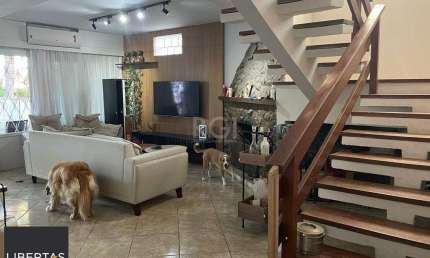 Casa com 4 quartos à venda na Rua Porto Calvo, 212, Ipanema, Porto Alegre