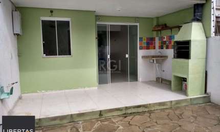 Casa linda com vista para o Rio com 3 pavimentos  com duas suíte