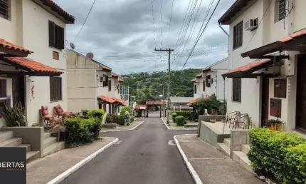 Casa de  Condomínio | 3 quartos | 1 Suíte | 72,87m2 | Bairro Vila Nova