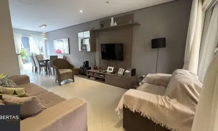 Casa com 2 quartos à venda na Rua Azise Pedro Falcão, 58, Hípica, Porto Alegre