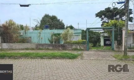 Casa térrea, 3 quartos, amplo pátio - bairro santa tereza