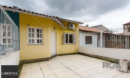 Casa com 2 quartos à venda na Rua Doutor Rubens Maciel, 37, Hípica, Porto Alegre