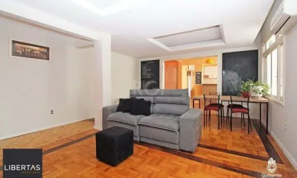 Apartamento para Venda - 81m², 2 dormitórios, sendo 1 suites, 1 vaga - Bom Fim