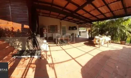 Sítio para Venda - 3000m², 4 dormitórios, sendo 1 suites, 3 vagas - Lageado