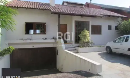 Casa condominio para venda - 383.4m², 5 dormitórios, sendo 2 suites, 3 vagas - nonoai