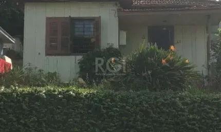 Casa para Venda - 146.72m², 3 dormitórios, Teresópolis
