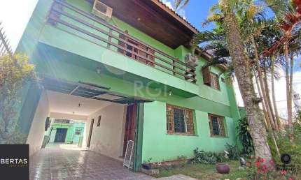 Casa para Venda - 400m², 5 dormitórios, sendo 1 suites, 3 vagas - Jardim Itu Sabará