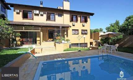 Casa para Venda - 275.72m², 4 dormitórios, sendo 3 suites, 4 vagas - Glória