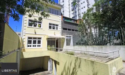 Casa para venda - 258m², 3 dormitórios, sendo 1 suites, 3 vagas - rio branco