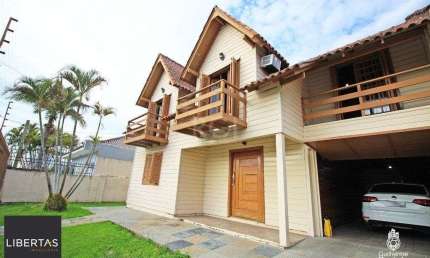 Casa para Venda - 235m², 3 dormitórios, sendo 1 suites, 3 vagas - Sarandi