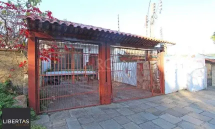 Casa para Venda - 160m², 4 dormitórios, sendo 1 suites, 3 vagas - Medianeira