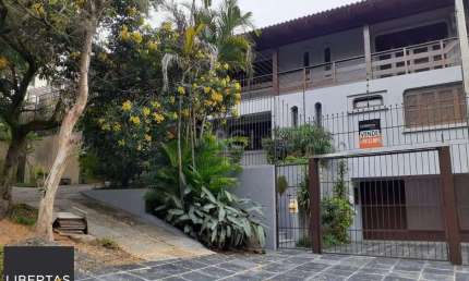 Casa para Venda - 204.81m², 4 dormitórios, sendo 1 suites, 2 vagas - Cristal