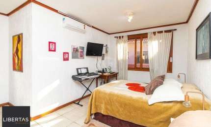 Casa Condominio para Venda - 239.9m², 3 dormitórios, Santa Tereza