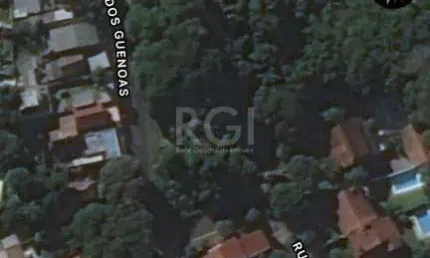 Terreno à venda na Rua dos Guenoas, 300, Guarujá, Porto Alegre