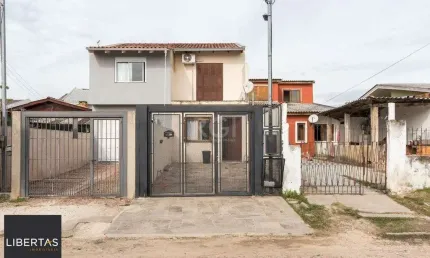 Casa para Venda - 130m², 2 dormitórios, 2 vagas - Hípica