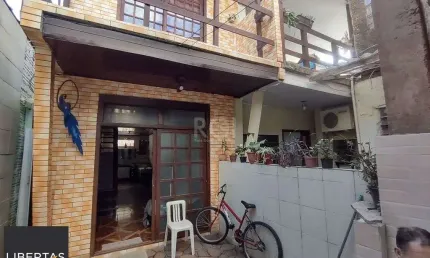 Casa com 6 quartos à venda na Avenida Eduardo Prado, 1791, Cavalhada, Porto Alegre