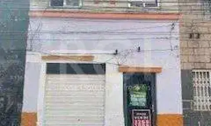 sobrado no coração da Cidade Baixa. 50 m Zaffari Lima e Silva.