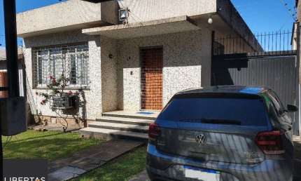 Casa para Venda - 84.96m², 3 dormitórios, 6 vagas - Camaquã