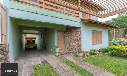 Casa para venda - 180m², 3 dormitórios, sendo 1 suites, 2 vagas - guarujá