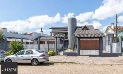 Casa para Venda - 451.63m², 5 dormitórios, sendo 1 suites, 4 vagas - Cristal