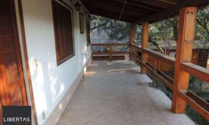 Sobrado para Venda - 800m², 3 dormitórios, Belém Novo
