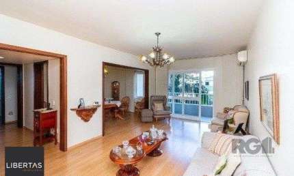 Vende-se amplo apartamento 3 quartos c/ suíte, 2 vagas, living com sacada e vista - 139m² - Auxiliadora