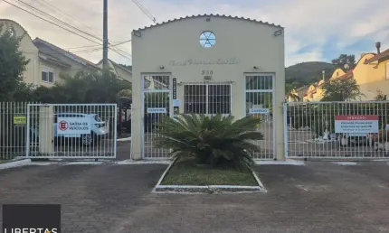 Casa em condomínio fechado com 3 quartos à venda na Avenida Edgar Pires de Castro, 350, Hípica, Porto Alegre