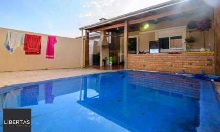 Casa com 2 quartos à venda na Rua Carlos Maximiliano Fayet, 955, Hípica, Porto Alegre
